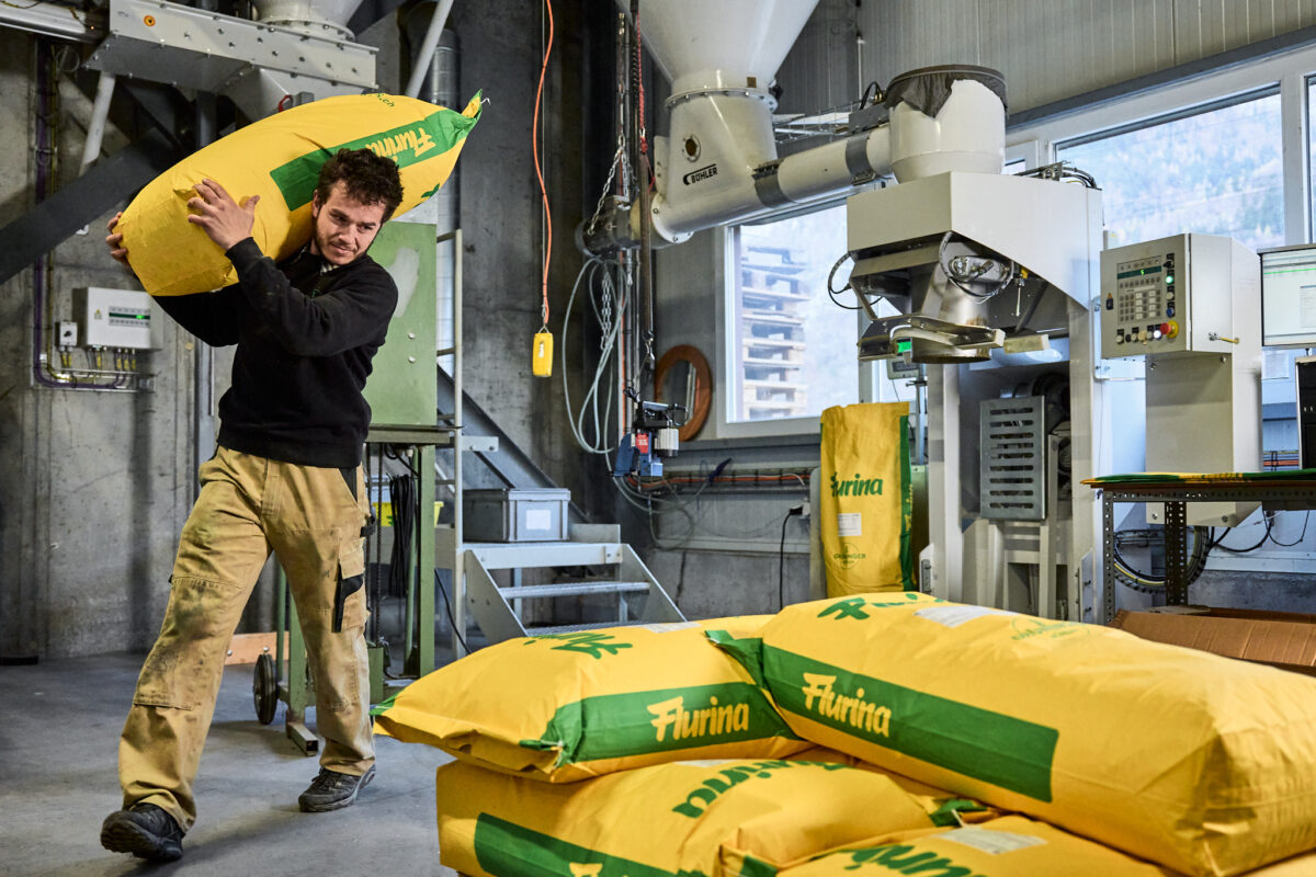 251120_GM_LF45408_LQ